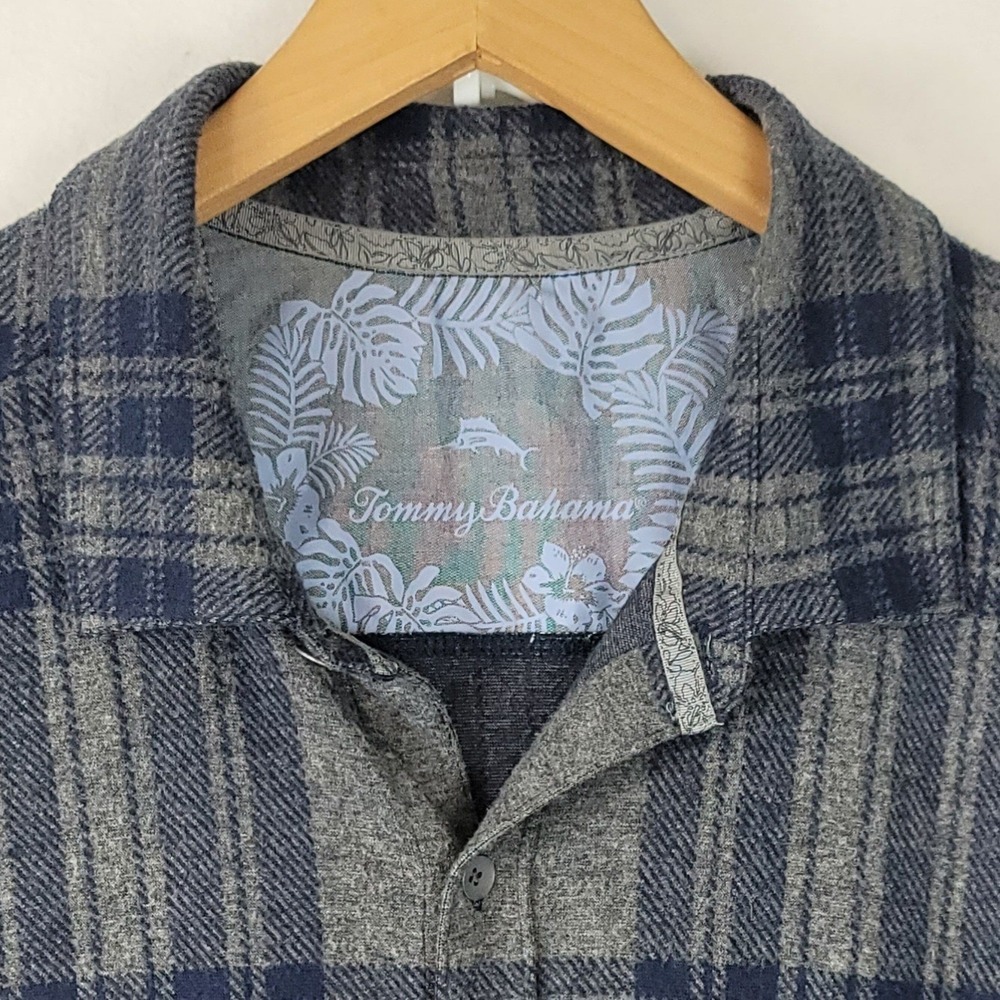 Tommy Bahama Mens 3X Gray Blue Plaid Flannel Long Sleeve Button Down Shirt - Picture 2 of 16